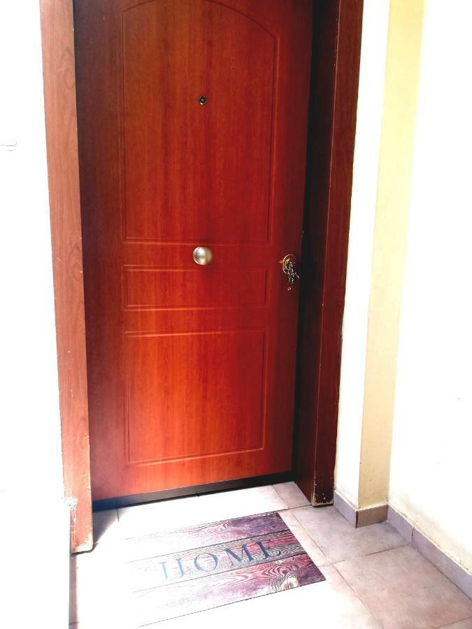 Kalamata Downtown Apartment Exterior photo