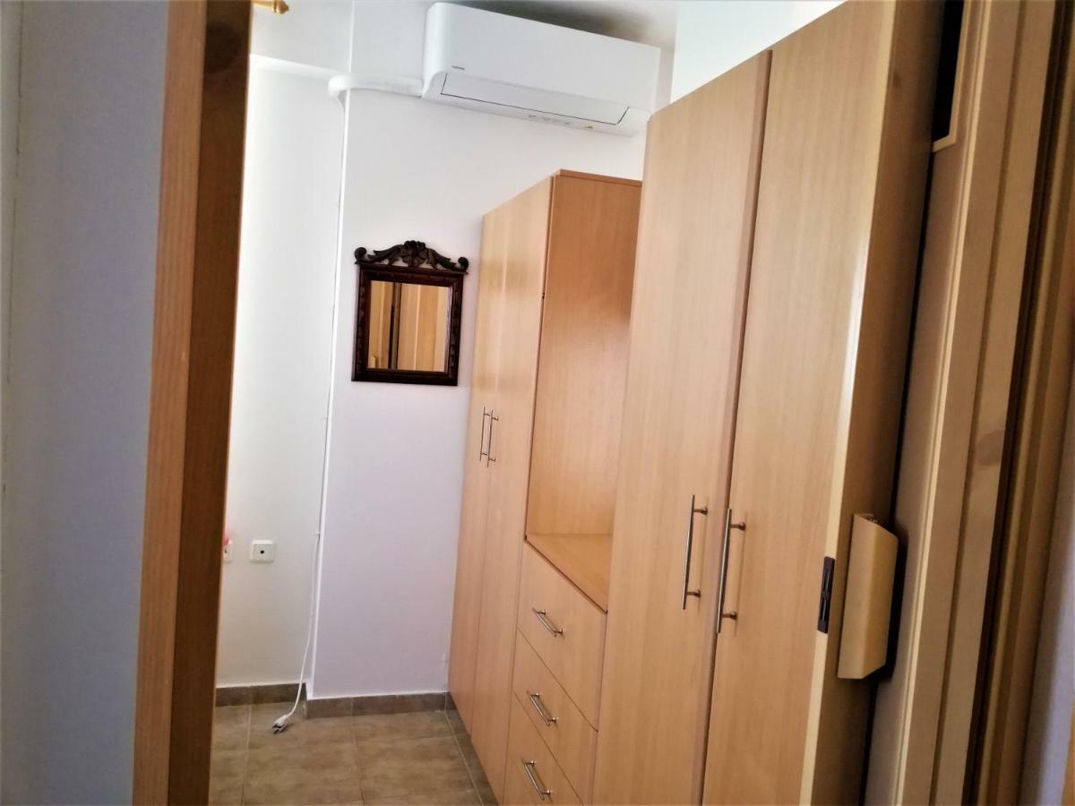 Kalamata Downtown Apartment Exterior photo