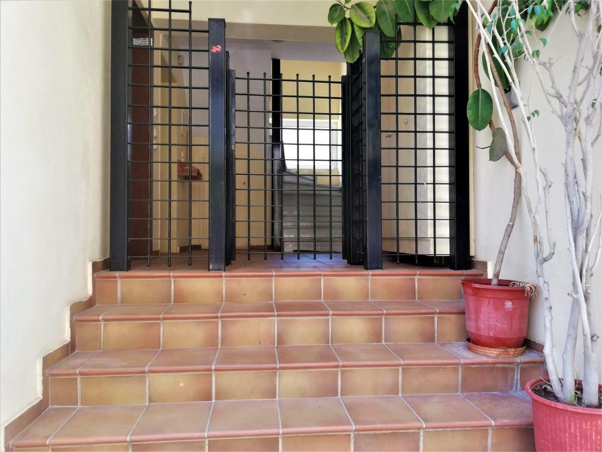 Kalamata Downtown Apartment Exterior photo